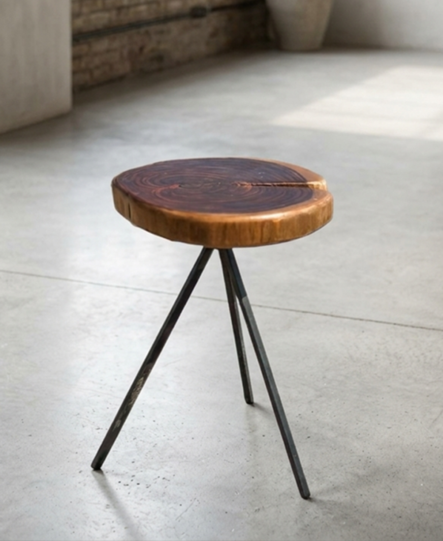 Vara Side Table